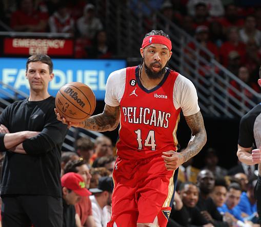 我们应该看 我们应该看