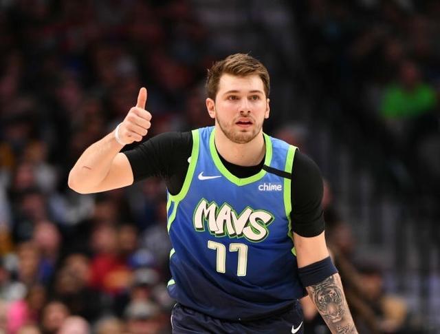 有清晰切线 有清晰切线