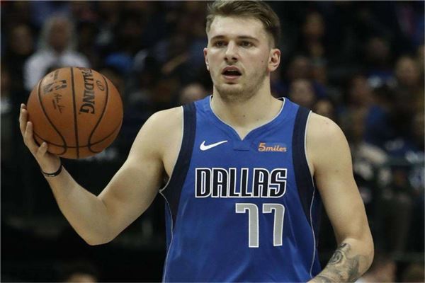 评选维度上 评选维度上